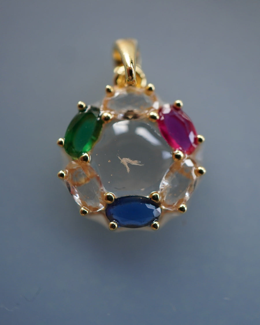 A DesigNA necklace, the gift that can only exist once