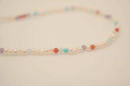 Pearl Clasp DNA Profile Bracelet, detail